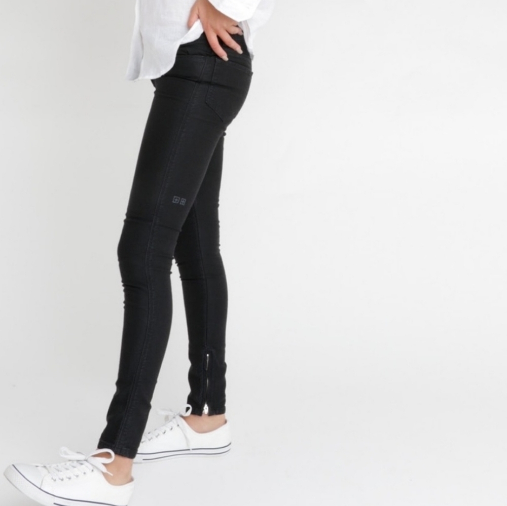 💠KSUBI Skinny Zip Ankle Jeans Spray On Grease Denim